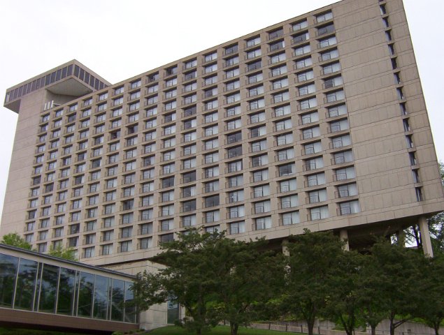 7-Hotel